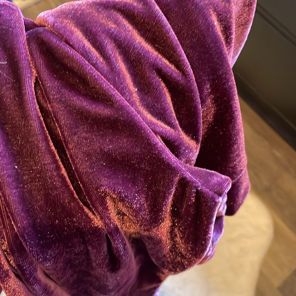 Velvet forever 21 cropped sweatshirt 💜 - Picture 2 of 7